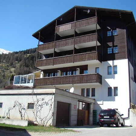 Hotel Weisshorn Goms Eksteriør billede