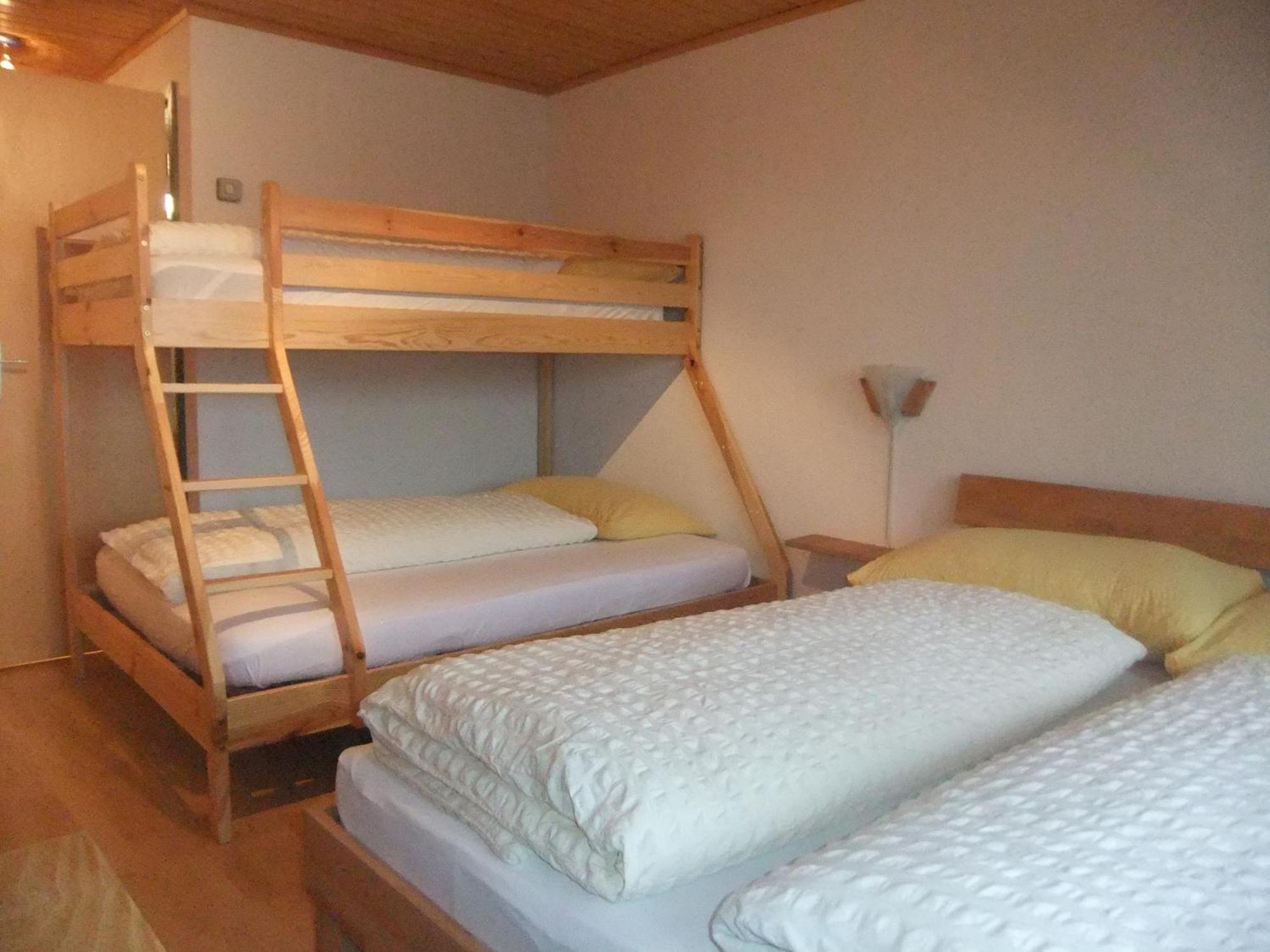 Hotel Weisshorn Goms Værelse billede